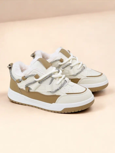 Royalfashion Dámské tenisky s izolační vrstvou Esioo