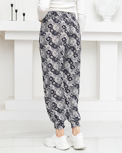 Темно-сині та білі жіночі штани PLUS SIZE з малюнком - Одяг