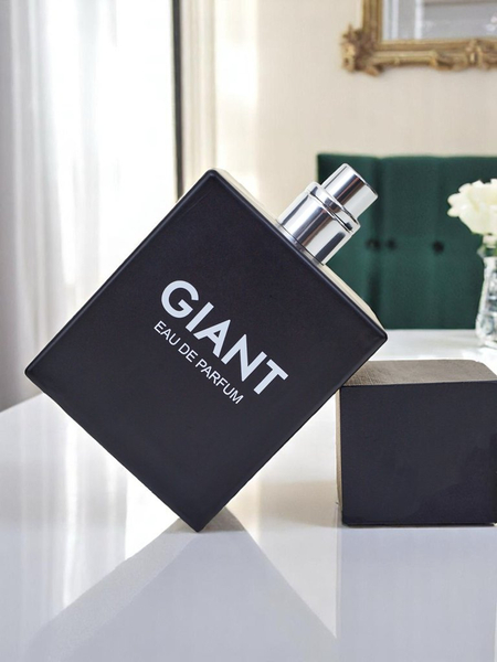 Inspired eau de parfum pro muže Giant Black