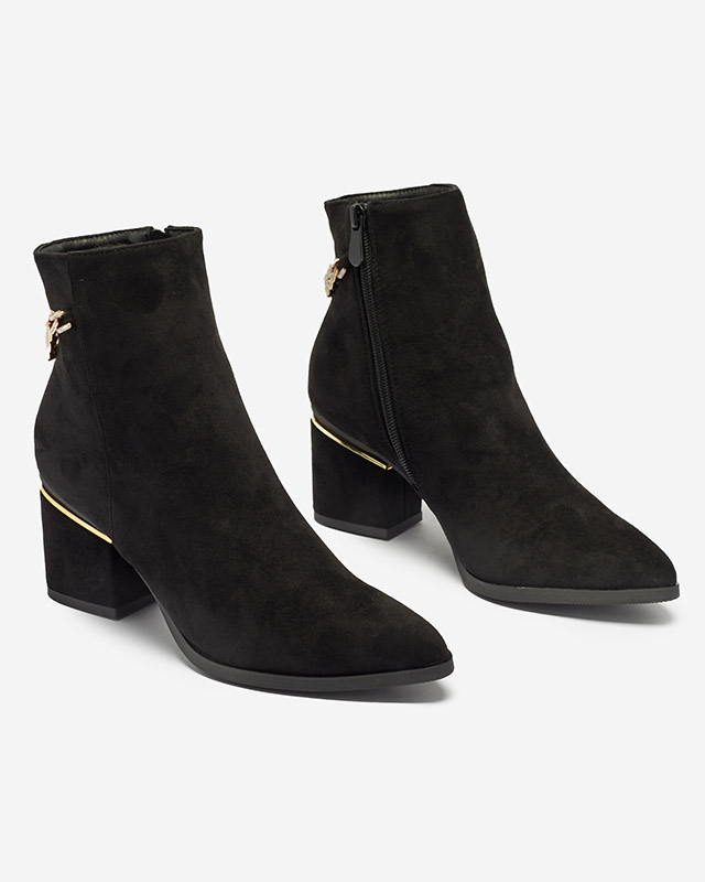 Černé dámské kozačky na jehle s řetízkem Bellami- Obuv