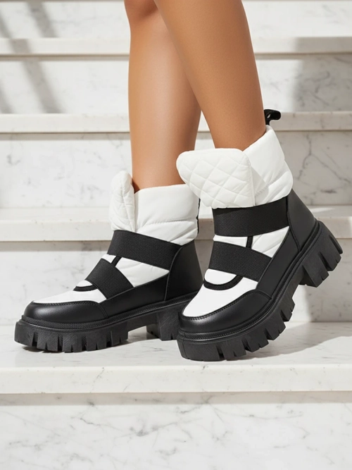 Жіночі снігоступи на плоскій підошві в чорно-білому кольорі Ferory- Footwear