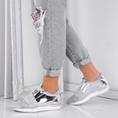 Srebrne buty sportowe Musah - Obuwie