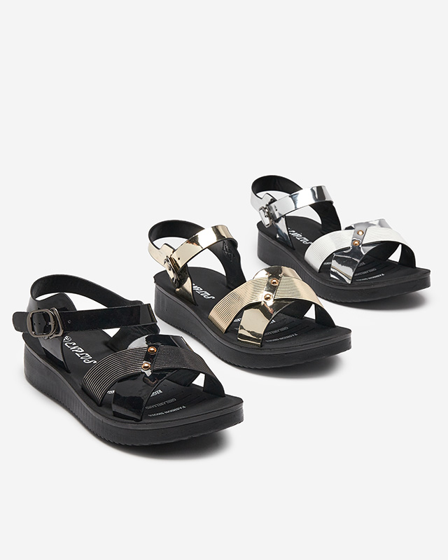 Patentové zlaté ploché sandály Pulqo- Footwear