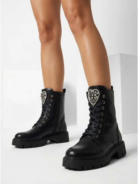 Dámské černé kožené elegantní boty Luna na podzim