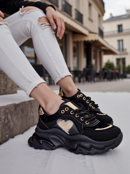 Royalfashion Жіночі кросівки Arates