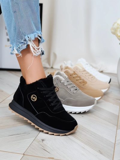 Royalfashion Чорні утеплені жіночі спортивні черевики Lahho