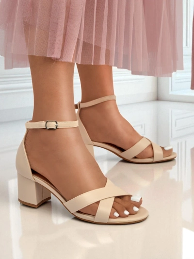 Royalfashion Dámské sandály s nízkým blokovým podpatkem Eleganza Strap