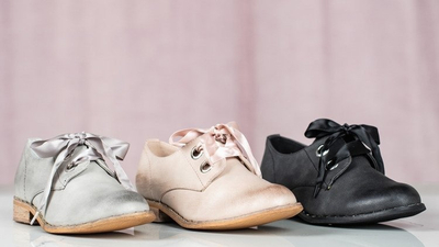 OUTLET Šedé boty se stuhou Zina - Obuv