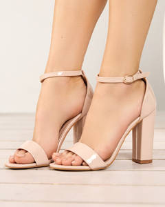 Prášek || béžový || růžová