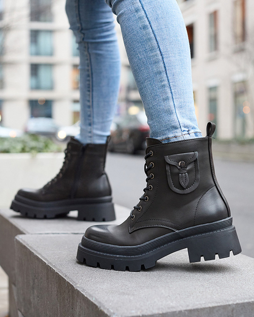 Жіночі черевики баггі чорного кольору Neroniu - Взуття