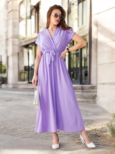 Royalfashion Dámské midi šaty s překříženým výstřihem, krátkými rukávy a opaskem