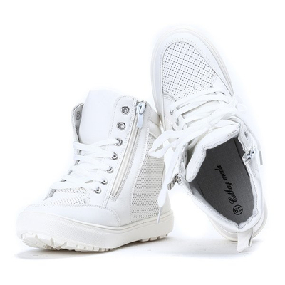 Białe sneakersy na płaskiej podeszwie Coletta- Obuwie