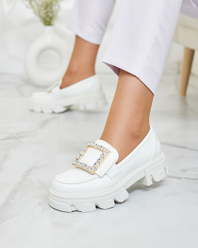 Royalfashion Bílé mokasíny s ozdobou na nártu Alomease