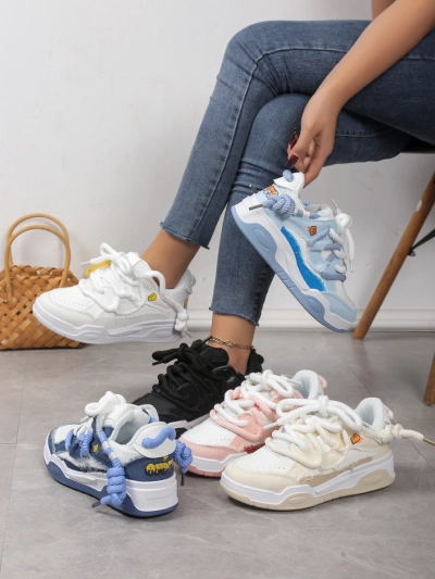 Royalfashion Жіночі спортивні кросівки Pilotti