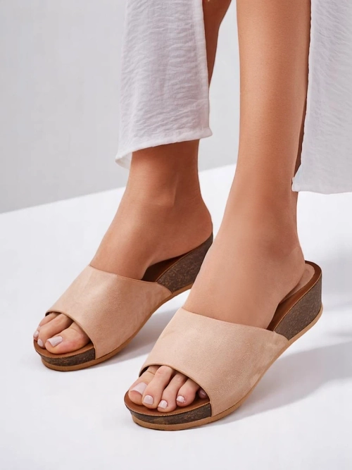 Royalfashion жіночі сандалі на низькому підборі Maderas