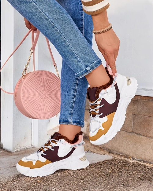 Жіночі утеплені кросівки Royalfashion Cyrenna