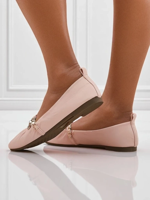 Рожеві балетки Callista з екошкіри з ланцюжком – стильні на весну і літо