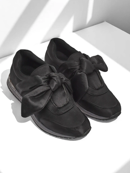 Royalfashion Жіночі снікерси з бантом Socca