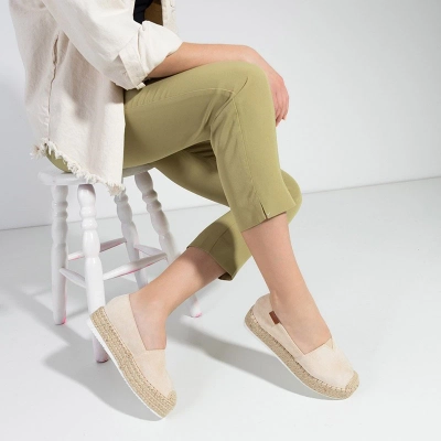 OUTLET Dámské béžové espadrilky na platformě Molandia - Boty