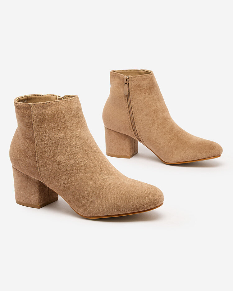 Royalfashion Světle hnědé dámské nízké kozačky na jehlovém podpatku Referra