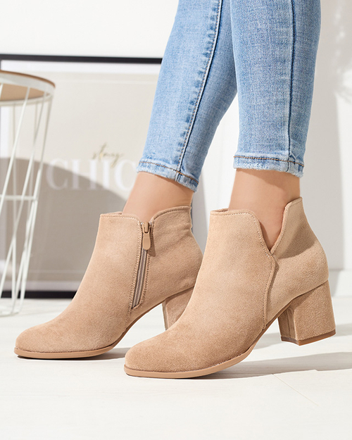 Чоботи жіночі з екозамші верблюжої Frenas - Взуття