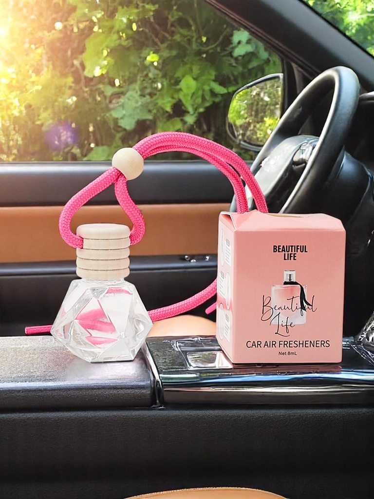 Osvěžovač vzduchu do auta inspirovaný vůní Beautiful Life