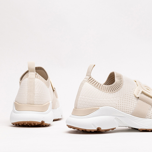 Бежеві жіночі кросівки Neristo