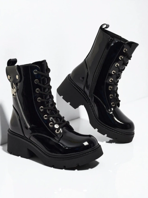 Жіночі лаковані ботильйони-робочі Seray