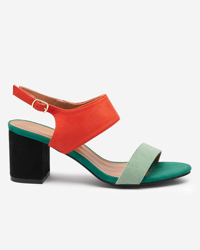 Різнокольорові жіночі босоніжки на каблуці Dominco