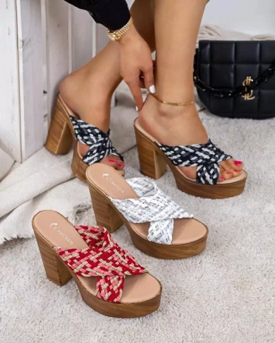 OUTLET Dámské bílé pantofle na vysokém sloupku Kotinso - Obuv