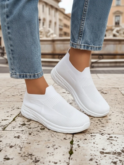 Royalfashion Жіночі спортивні сліпони Whites
