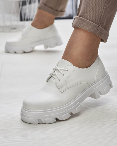 Білі жіночі напівчеревики Delgor- Footwear