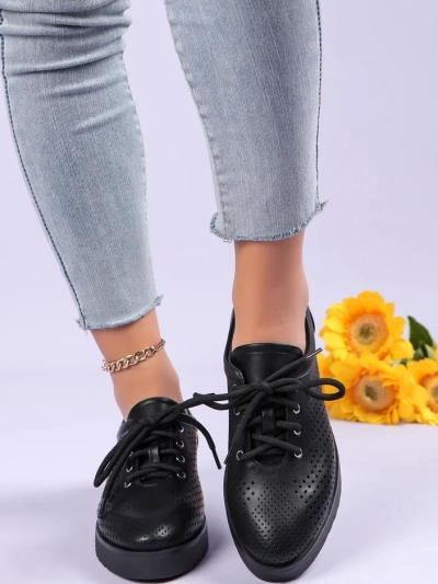 Royalfashion Жіночі перфоровані туфлі Gofielle
