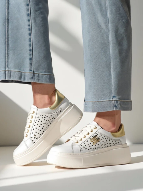 Royalfashion Жіночі спортивні кросівки перфоровані Jovixi