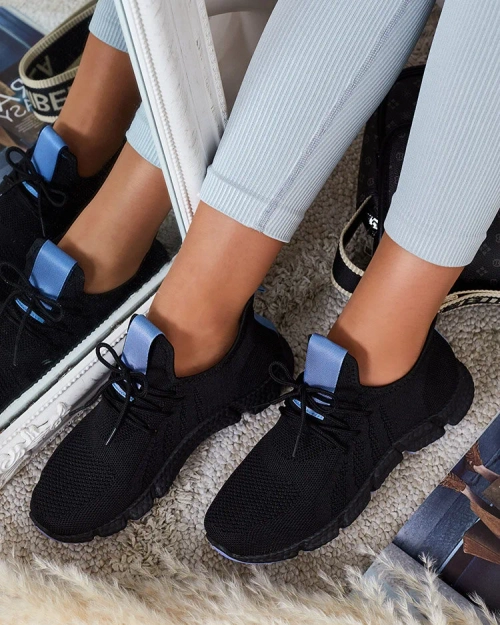 Жіночі спортивні кросівки Royalfashion Bommgi