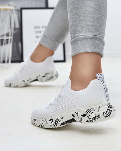 Bílá dámská slip-on sportovní obuv s nápisy Kejini - Obuv
