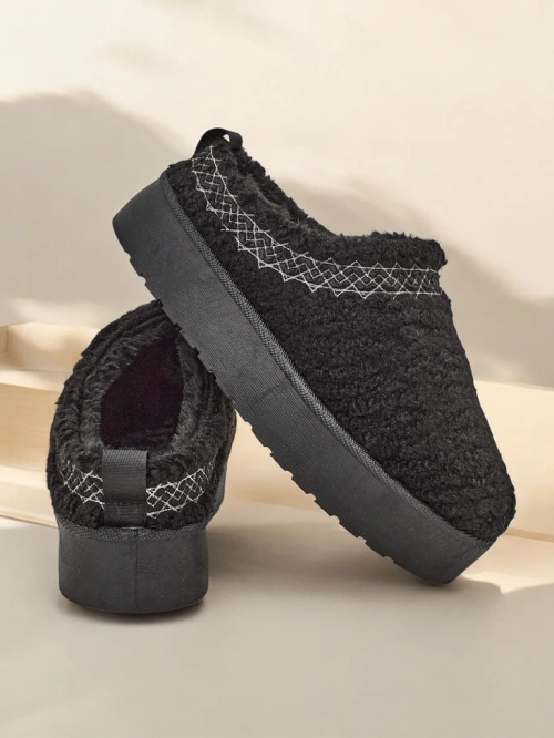 Жіночі короткі снігурі Royalfashion Sesele