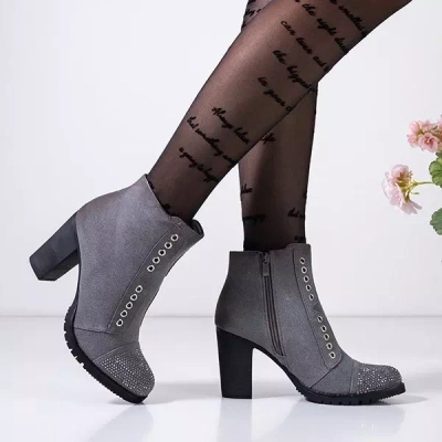 OUTLET Šedé dámské kotníkové boty s ozdobami Valor - Obuv