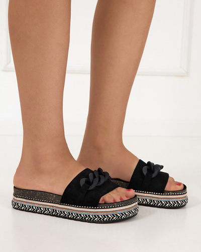 OUTLET Dámské černé pantofle se zdobenou podrážkou Hillam - Obuv