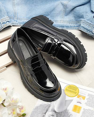 Чорні лаковані мокасини для жінок Noppel Footwear