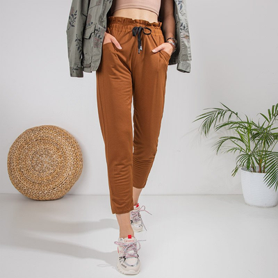 Коричневі жіночі штани