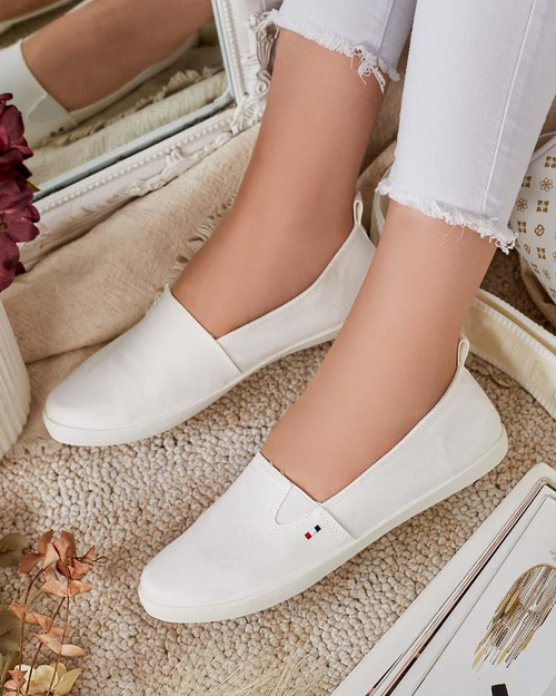 Жіночі кросівки Royalfashion Peliotte