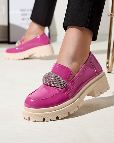 Лаковані жіночі мокасини кольору фуксії з орнаментом Averado-Footwear