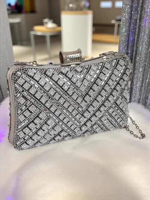 Royalfashion Жіноча сумка-клатч з цирконами Seraphine Glint