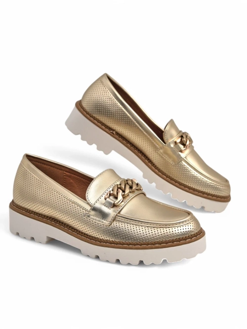 Черевики Аврелії