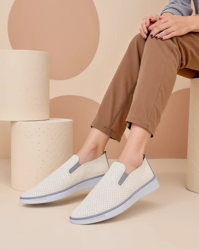 Royalfashion Жіночі перфораційні спортивні черевики Musio