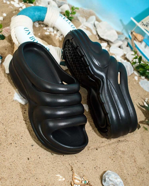 Royalfashion Жіночі шльопанці гумові Koriv