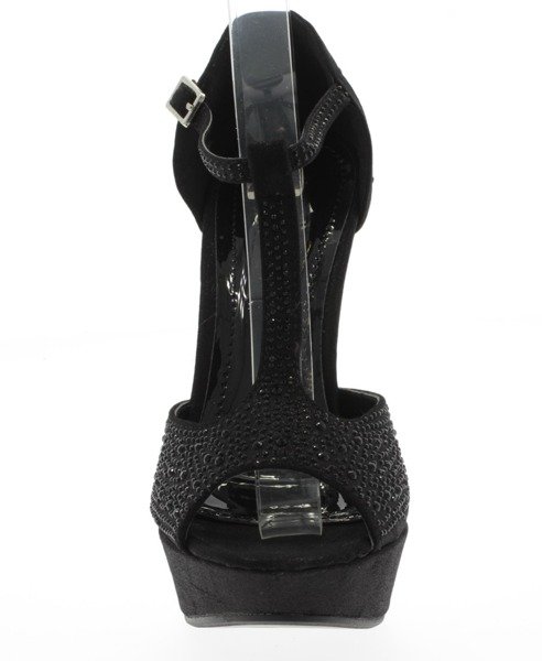 Czarne sandały na platformie - Obuwie