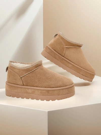 Рояльфешн Короткі жіночі снігурки а ля Біовве