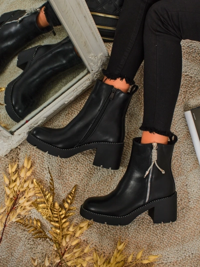 Жіночі ботильйони на підборах Ashen Life